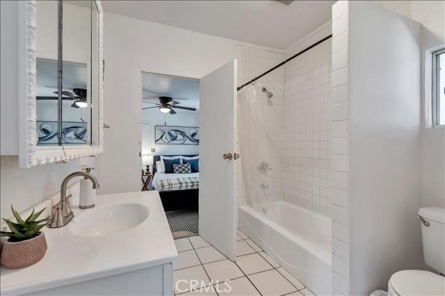518 E Lime, Monrovia CA: https://media.crmls.org/medias/3686915d-4b2a-4e0b-ad4c-24db55d3c2e2.jpg