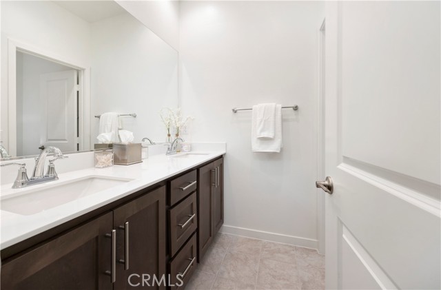 39315 Corvina, Temecula CA: https://media.crmls.org/medias/36876519-458b-499c-8e36-d8790993e77d.jpg
