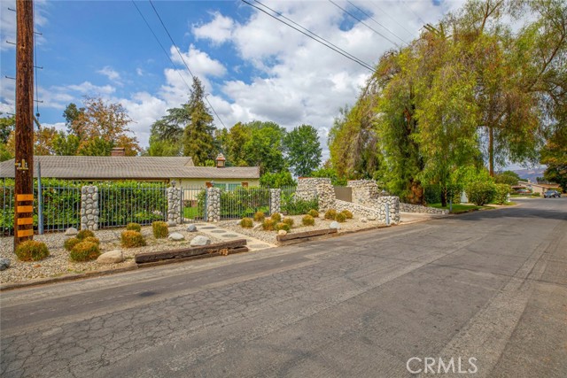 8455 Melvin Avenue, Northridge, CA, 91324 8455 Melvin Avenue, Northridge, CA, 91324