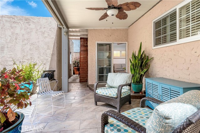 143 Roycroft Avenue, Long Beach CA: https://media.crmls.org/medias/3687db83-61ca-4ccb-9440-c3584a5f9694.jpg