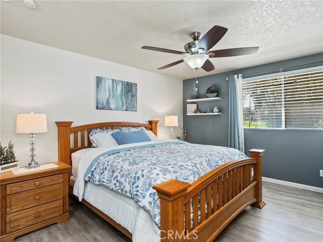 Detail Gallery Image 18 of 41 For 24637 Trevino Dr, Valencia,  CA 91355 - 3 Beds | 2/1 Baths