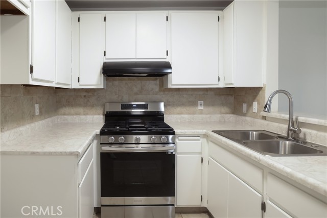 Image 6 of 20 For 3880 Jacinto View A