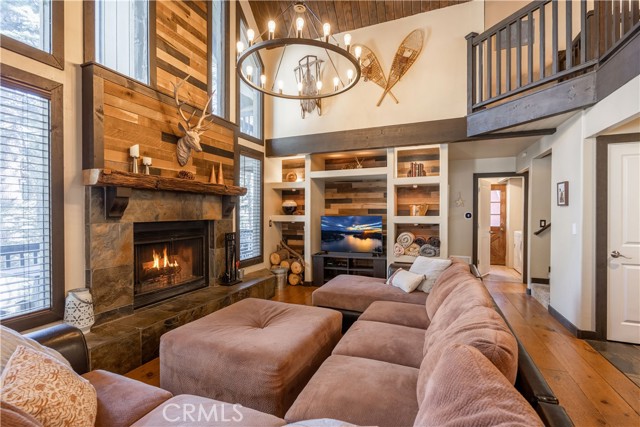 Front Image Thumbnail for CRIG26047411