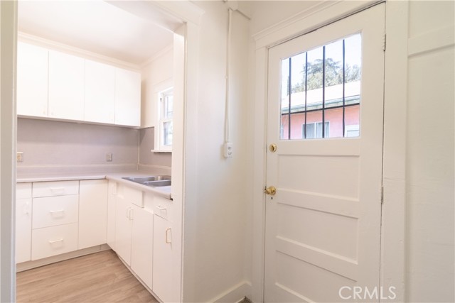 890 Worcester Avenue, Pasadena CA: https://media.crmls.org/medias/3689b527-aa5a-4626-99be-3ae5e9db4453.jpg