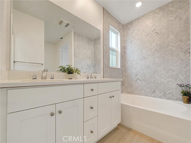 8574 Exposition Street, Chino CA: https://media.crmls.org/medias/3689d053-c981-4281-a7c3-af76c8c2da63.jpg