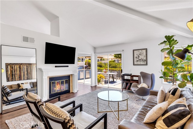 27237 Via Capri, San Juan Capistrano CA: https://media.crmls.org/medias/3689e16a-7ff9-47b8-929a-4913248828b9.jpg