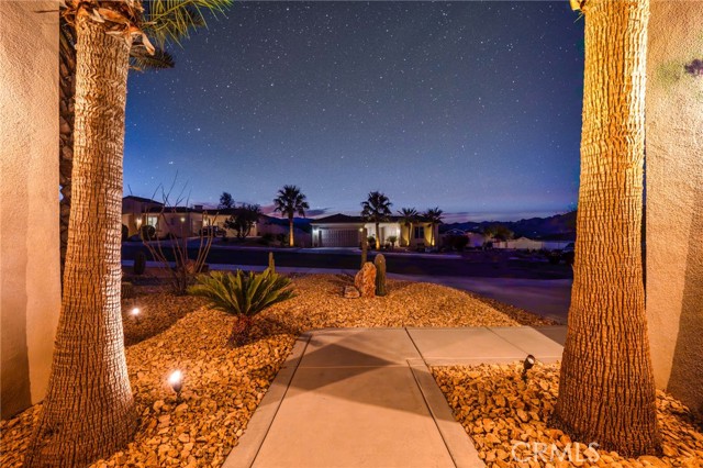 Detail Gallery Image 8 of 75 For 7935 Cibola Trl, Yucca Valley,  CA 92284 - 3 Beds | 2/1 Baths