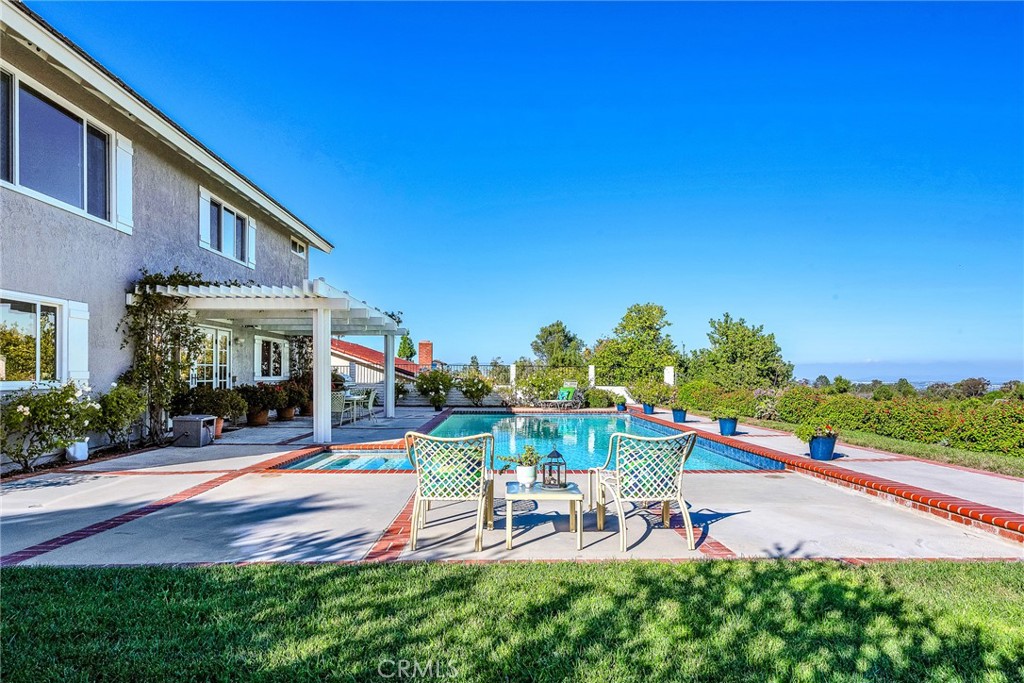 40. 4032 Rousseau Ln Palos Verdes Peninsula, CA 90274