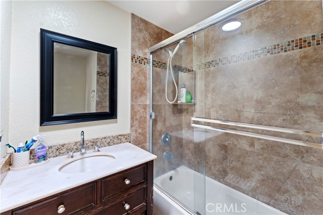 Detail Gallery Image 10 of 25 For 8720 Villa Dr, Whittier,  CA 90602 - 4 Beds | 4 Baths