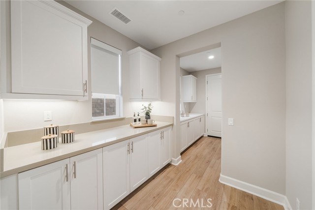 Image 14 of 63 For 20 Tandeo Drive