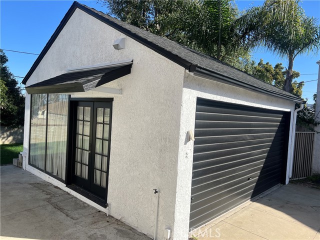 8414 Bleriot Avenue, Los Angeles CA: https://media.crmls.org/medias/368b1d10-3b5a-4dff-9ae4-dad45fe26d0a.jpg