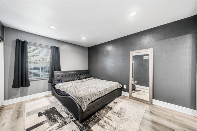 Detail Gallery Image 20 of 30 For 8526 San Vicente, Riverside,  CA 92504 - 3 Beds | 2 Baths