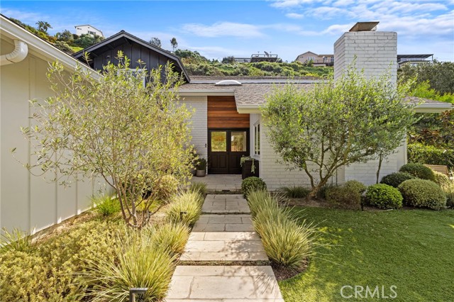 Front Image Thumbnail for CRLG26056477