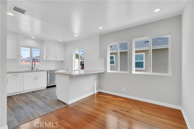 Detail Gallery Image 8 of 56 For 4622 Dunrobin Ave, Lakewood,  CA 90713 - – Beds | – Baths