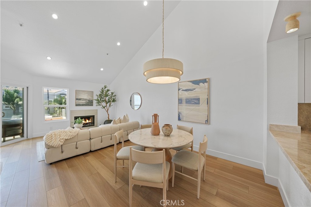 368ca296 B775 4a1e B56f B7378e126a1d