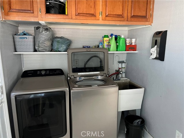 920 E Palmer Street, Compton CA: https://media.crmls.org/medias/368cbd5d-6b96-45f0-a718-418852d63426.jpg