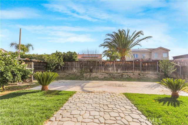 Detail Gallery Image 24 of 27 For 242 Spinnaker, San Jacinto,  CA 92583 - 4 Beds | 3 Baths