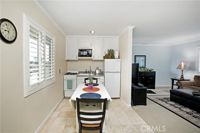 Detail Gallery Image 40 of 45 For 7845 5th St, Downey,  CA 90241 - 3 Beds | 2 Baths
