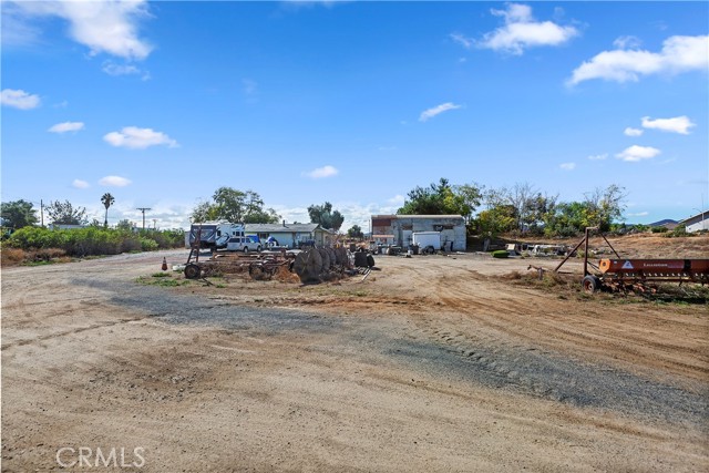27860 Garbani Road, Menifee CA: https://media.crmls.org/medias/368eef13-98cd-4bfc-a6c5-b957d464c7ca.jpg