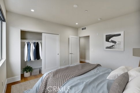 Detail Gallery Image 5 of 14 For 1014 Larrabee St, West Hollywood,  CA 90069 - 3 Beds | 2/1 Baths