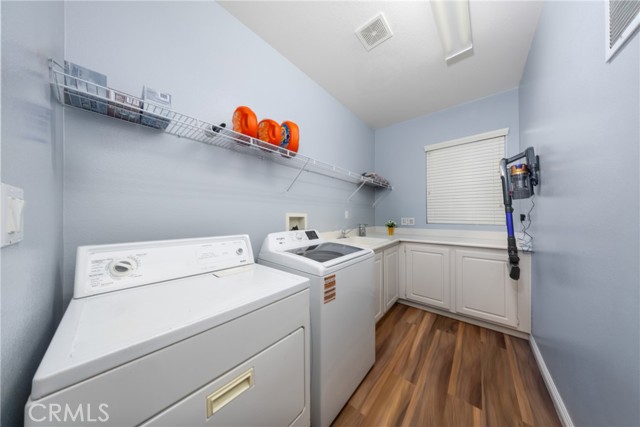 Detail Gallery Image 23 of 41 For 26670 Opal St, Moreno Valley,  CA 92555 - 5 Beds | 4 Baths