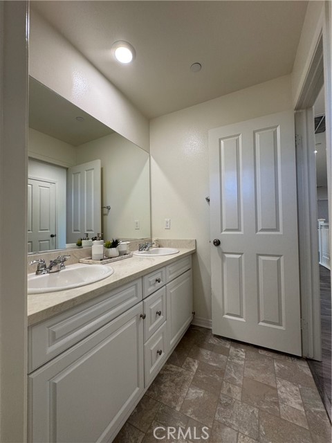 Detail Gallery Image 14 of 25 For 3403 Rosena Ranch Rd, San Bernardino,  CA 92407 - 4 Beds | 3 Baths