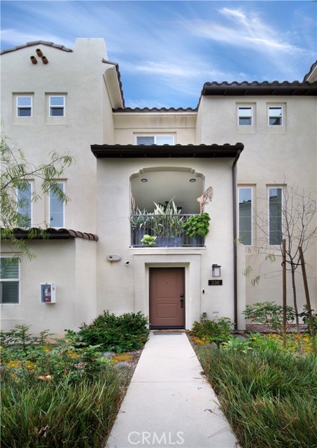 330 Ford Road, Costa Mesa CA: https://media.crmls.org/medias/36903b86-ec53-4569-81b0-74673e912f75.jpg