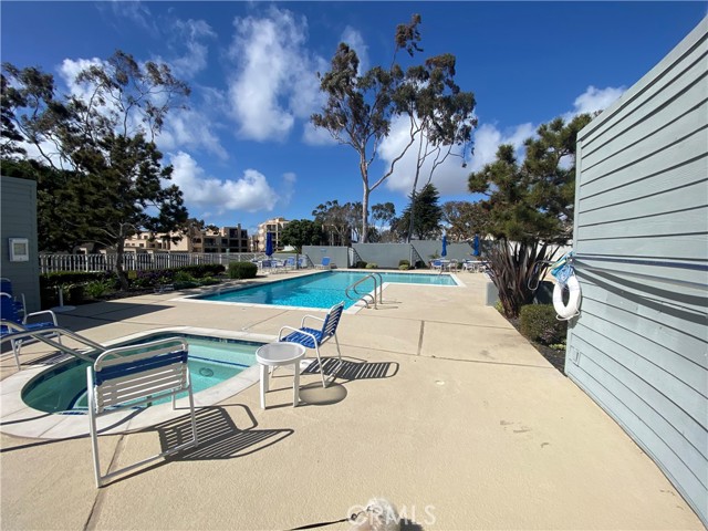 250 The Village, Redondo Beach, California 90277, ,1 BathroomBathrooms,Residential,Sold,The Village,PV23055126