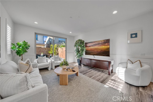 Detail Gallery Image 9 of 36 For 133 Hemisphere, Irvine,  CA 92618 - 4 Beds | 3 Baths