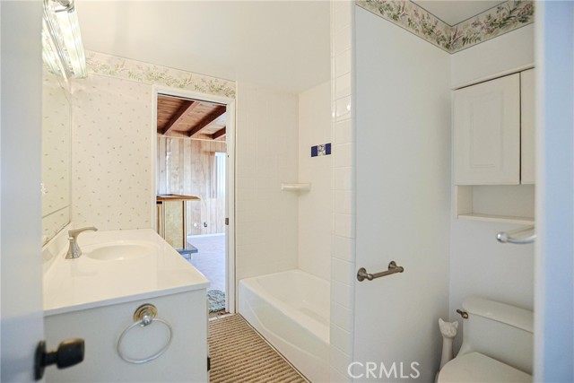 Detail Gallery Image 30 of 40 For 1328 W 214th St, Torrance,  CA 90501 - 4 Beds | 2 Baths