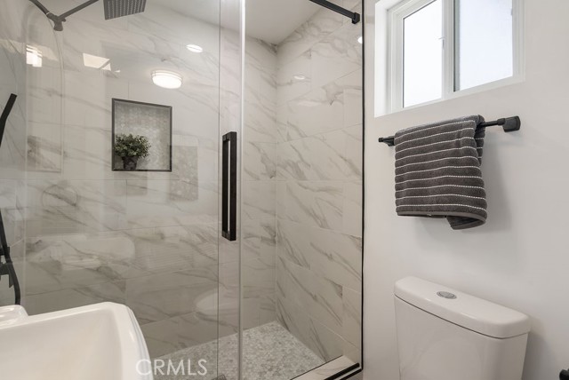 Detail Gallery Image 27 of 41 For 26613 Leesdale Ave, Harbor City,  CA 90710 - 2 Beds | 2 Baths