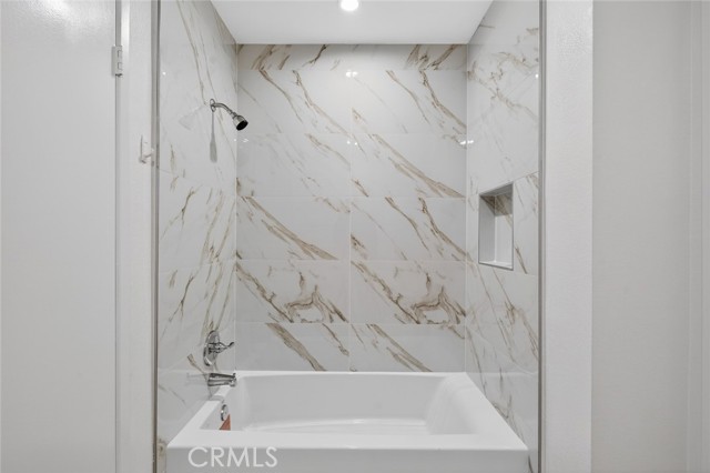 Detail Gallery Image 35 of 56 For 5532 E Vista Del Este, Anaheim,  CA 92807 - 2 Beds | 1/1 Baths