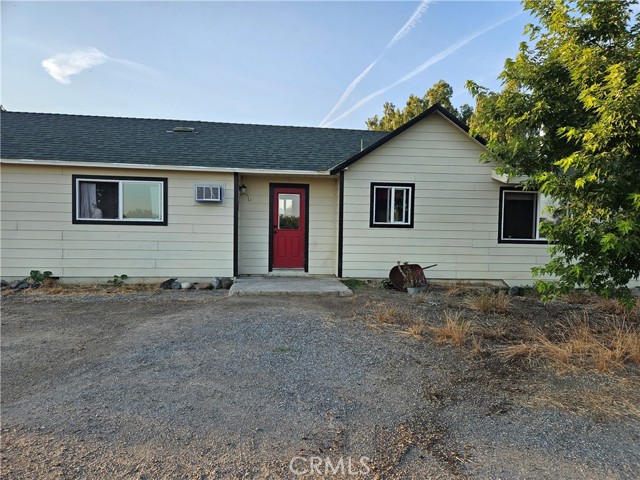 Detail Gallery Image 1 of 14 For 6793 County Road 39, Willows,  CA 95988 - 3 Beds | 1 Baths