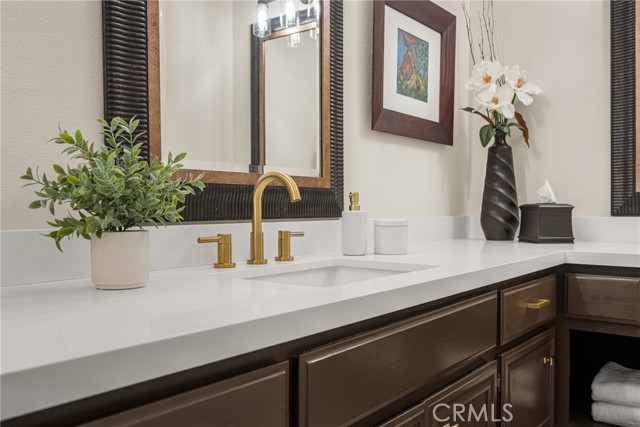 8237 E Flowerwood Avenue, Orange CA: https://media.crmls.org/medias/3691e630-99f1-4713-8df0-44f534363cbc.jpg