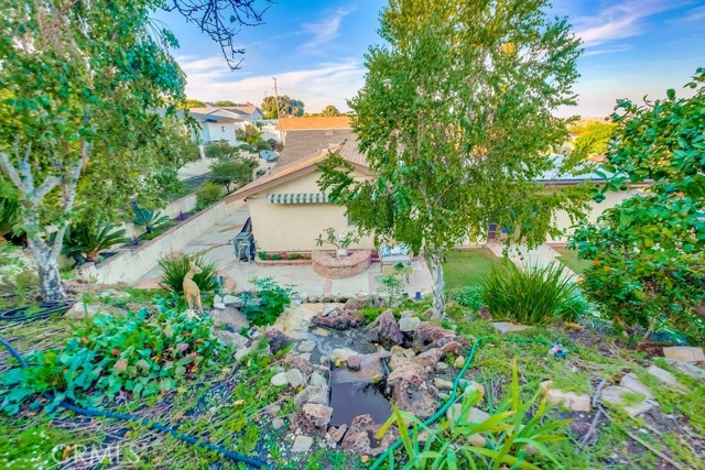 2038 Santa Rena Drive, Rancho Palos Verdes, California 90275, 4 Bedrooms Bedrooms, ,1 BathroomBathrooms,Residential,Sold,Santa Rena,SB24204455