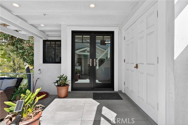 Detail Gallery Image 68 of 74 For 405 Blumont St, Laguna Beach,  CA 92651 - 5 Beds | 6/1 Baths