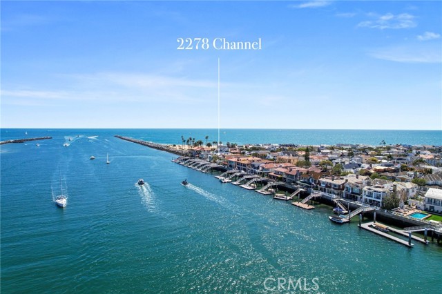 2278 Channel Rd Road, Newport Beach CA: https://media.crmls.org/medias/36953aab-adb1-45db-b2c9-8c53fd6d4ea4.jpg