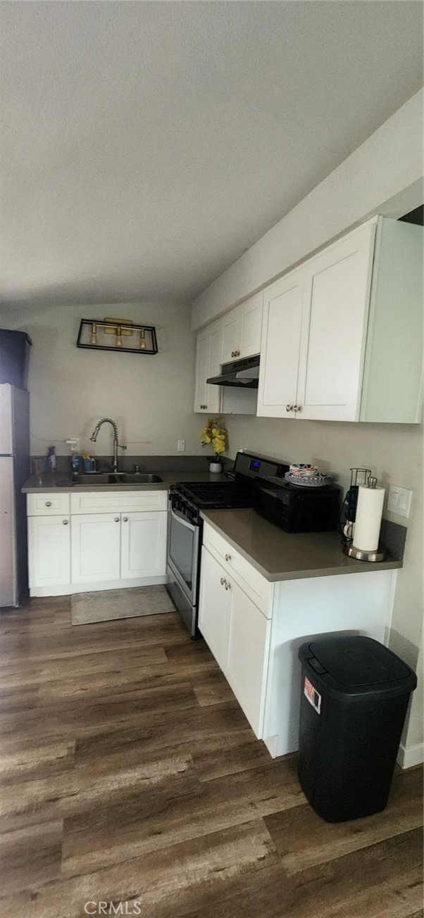 745 Vine Street, Anaheim CA: https://media.crmls.org/medias/3695674f-0ee9-4f1b-8fc7-ce1599f94037.jpg