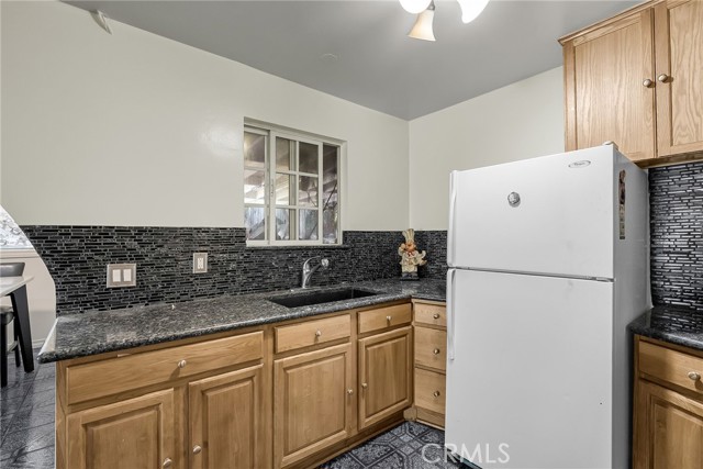 Detail Gallery Image 13 of 22 For 604 E Ash St, Brea,  CA 92821 - 4 Beds | 2 Baths