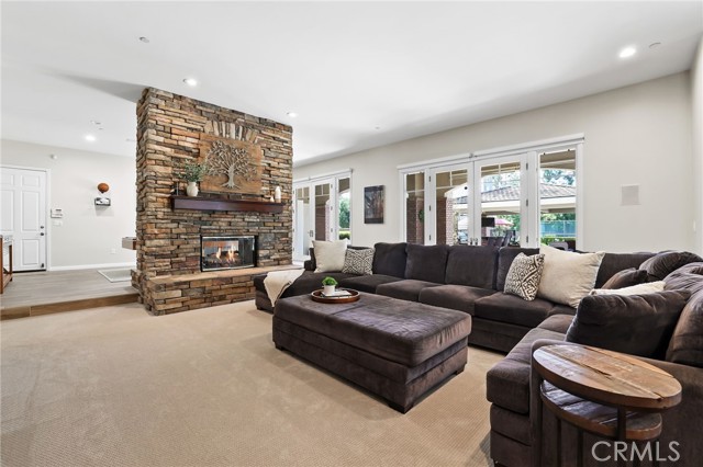Image 17 of 55 For 8537 Acacia Dr