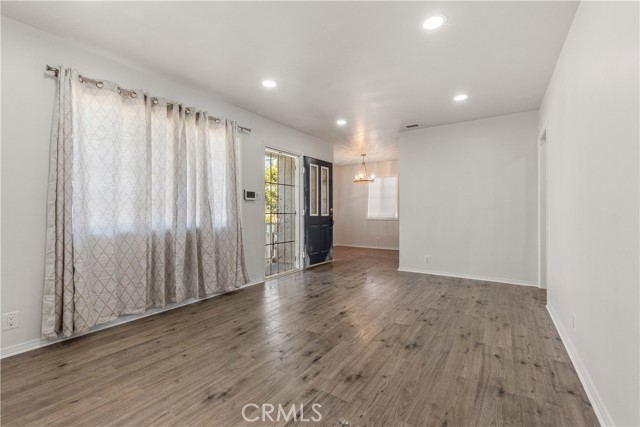 Detail Gallery Image 6 of 63 For 1654 W 216th St, Torrance,  CA 90501 - 3 Beds | 2 Baths