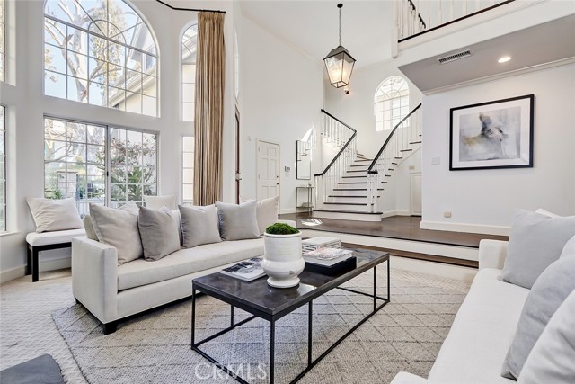 742 31st Street, Manhattan Beach, California 90266, 5 Bedrooms Bedrooms, ,2 BathroomsBathrooms,Residential,Sold,31st,SB22034184