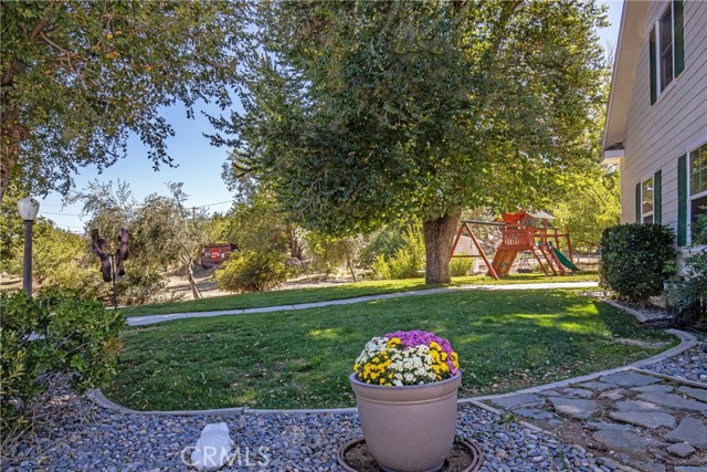 Detail Gallery Image 29 of 41 For 40065 90th St, Leona Valley,  CA 93551 - 5 Beds | 5/1 Baths