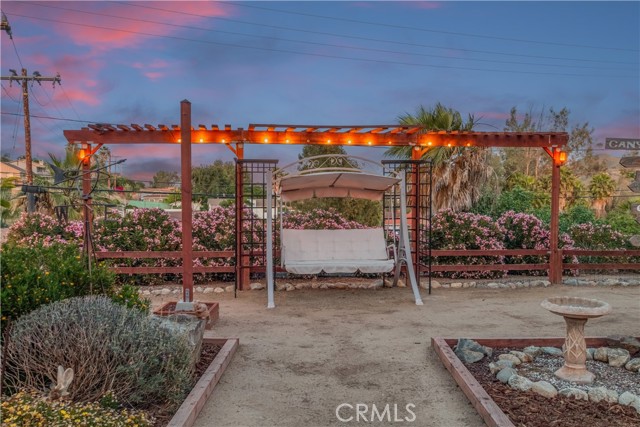 Detail Gallery Image 5 of 67 For 23101 Compass Dr, Canyon Lake,  CA 92587 - 3 Beds | 2/1 Baths