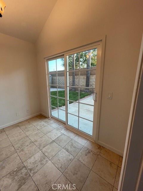 Detail Gallery Image 5 of 29 For 8359 Deering Ave, Canoga Park,  CA 91304 - 4 Beds | 3 Baths
