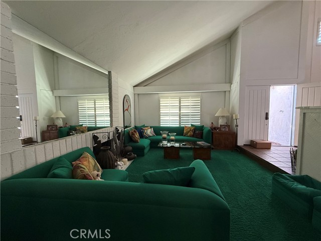 28718 Mount Langley Ct, Rancho Palos Verdes CA: https://media.crmls.org/medias/369c4b4b-7ee5-46f8-a174-7262e308293a.jpg