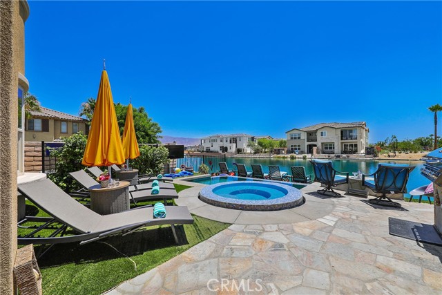 43228 Bacino Court, Indio CA: https://media.crmls.org/medias/369d527d-7a6f-408d-a67f-0d5546edf952.jpg