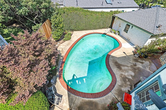 Detail Gallery Image 44 of 49 For 8001 Alverstone Ave, Los Angeles,  CA 90045 - 3 Beds | 4 Baths