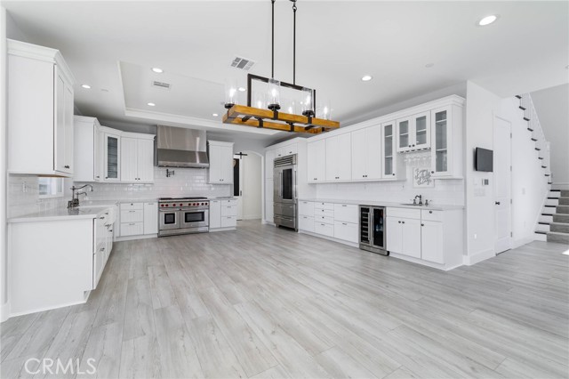 Detail Gallery Image 10 of 41 For 1365 Lightview St, Monterey Park,  CA 91754 - 4 Beds | 3/1 Baths