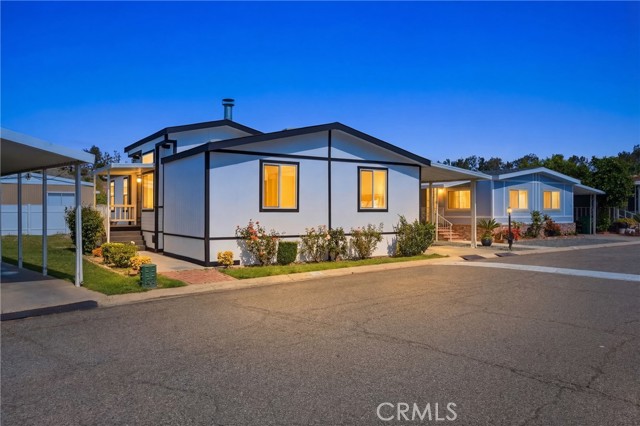 Detail Gallery Image 44 of 55 For 4901 Green River #153,  Corona,  CA 92878 - 3 Beds | 2 Baths